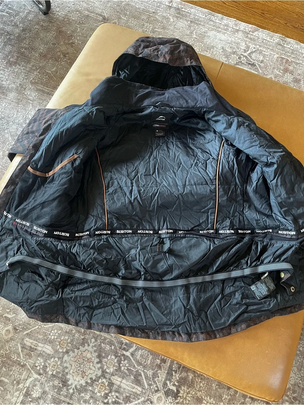 Burton Women's Hooded Ski/Snowboard Jacket in Black and Brown Print